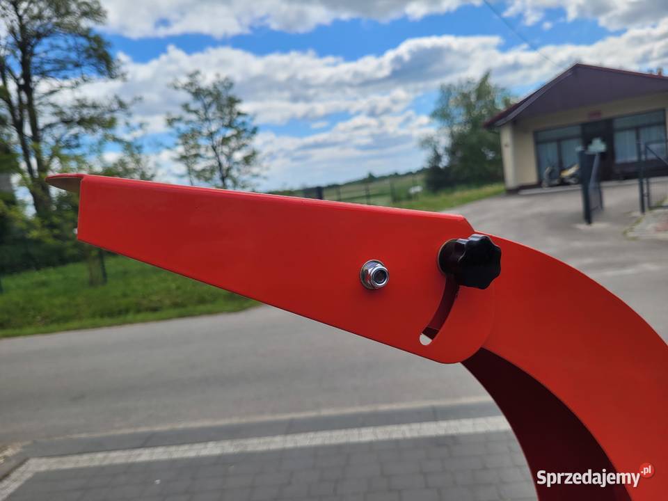 Rębak tarczowy do gałęzi na wałek ciągnika WOM Tczew