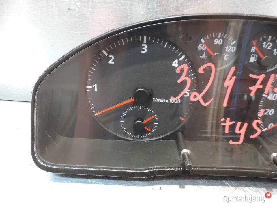 LICZNIK AUDI A4 B5 8D0919034 19 110 Rok produkcji 1999 Nowy Sącz