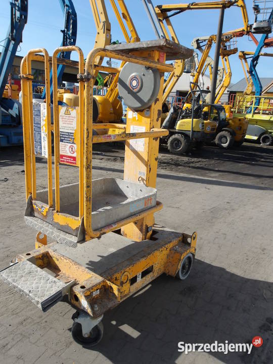 Ręczny podnośnik osobowy 4m JLG Power Towers