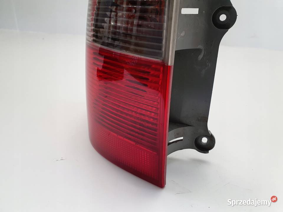 Saab 95 I lift 0105r Sedan TYLNA LAMPA LEWA lewy osobowe Rudka