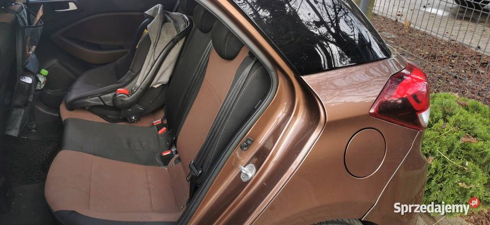 HYUNDAI i20 14 CRDI 90 OKAZJA Charsznica