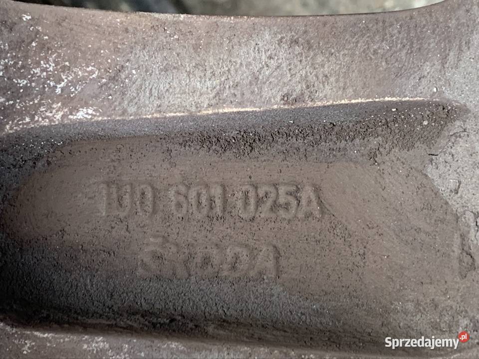 1U0601025A felgi aluminiowe 15 5x100 skoda Seat