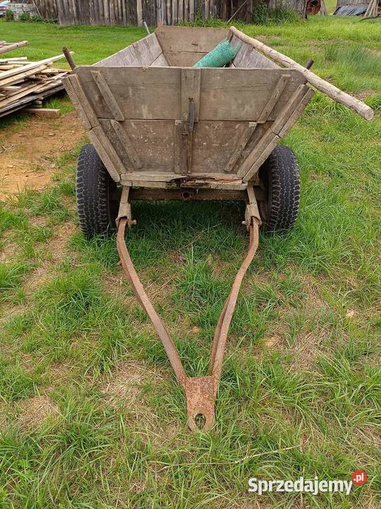Sprzedam wóz ciągnikowy nieuszkodzony Przyczepy rolnicze Skopów