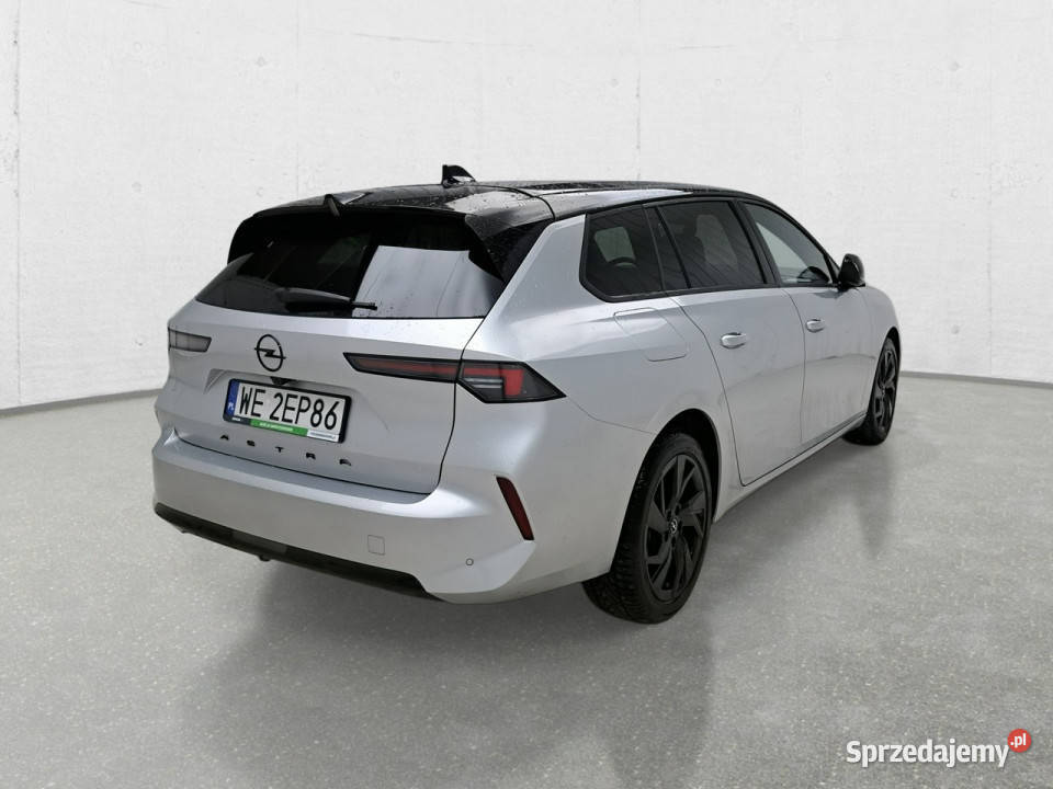 Opel Astra L 2021 Komorniki