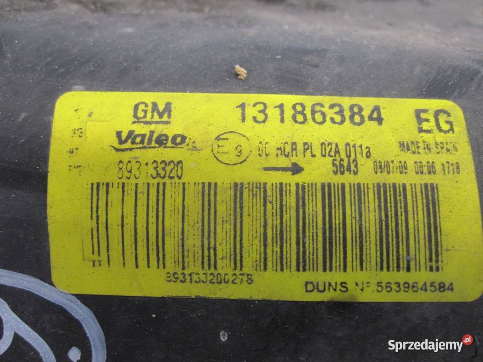 OPEL CORSA D LIFT 12r lampa prawa przód 13186384 sprzedam