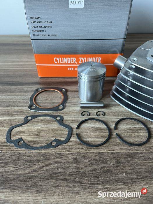 NOWY POLSKI CYLINDER WSK 125 sprzedam