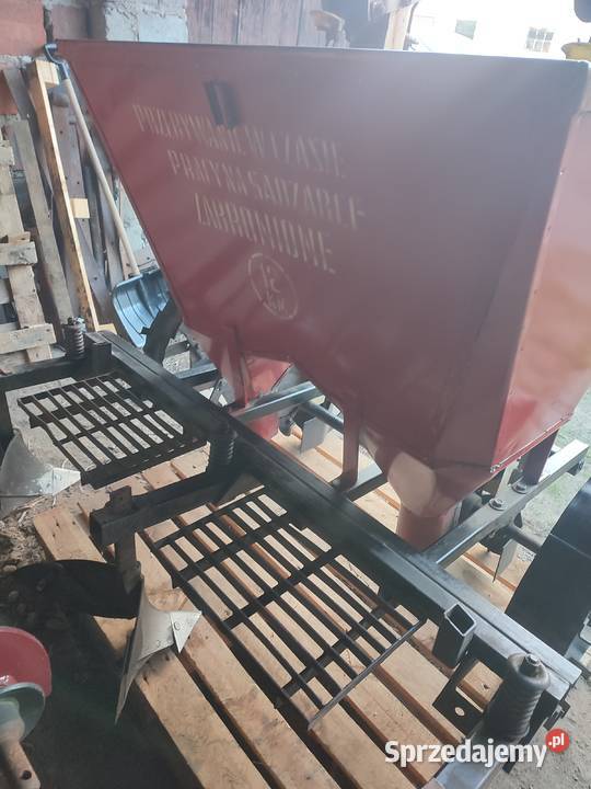 Sadzarka do ziemniaków Akpil Gołuchów