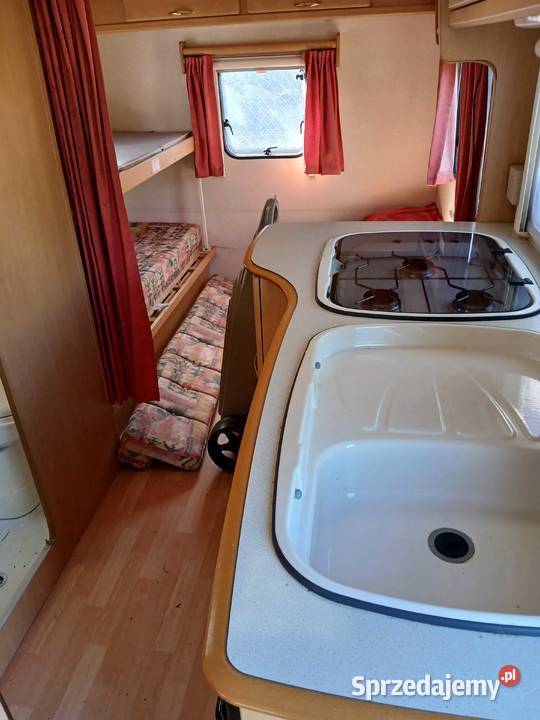 Przyczepa Bailey Discovery 400 model 2003 mazowieckie