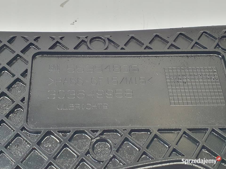 OBUDOWA ROZRZĄDU osłona Opel Insignia 18 16V osobowe lubelskie Chełm sprzedam