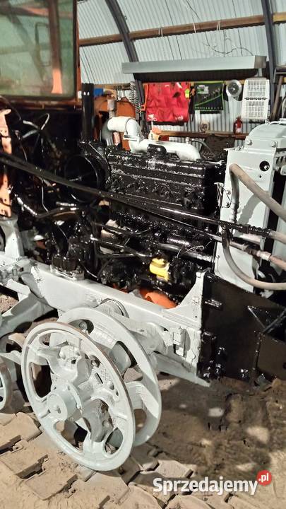 usługi naprawa odbudowa spycharka dt75 spychacz łódzkie Bryski