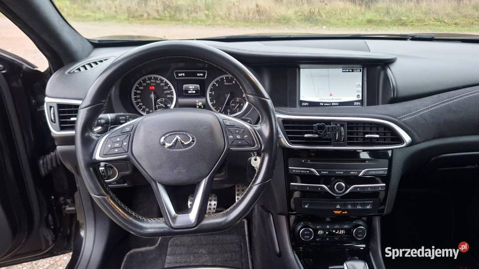 Infiniti Q30S poduszka powietrzna