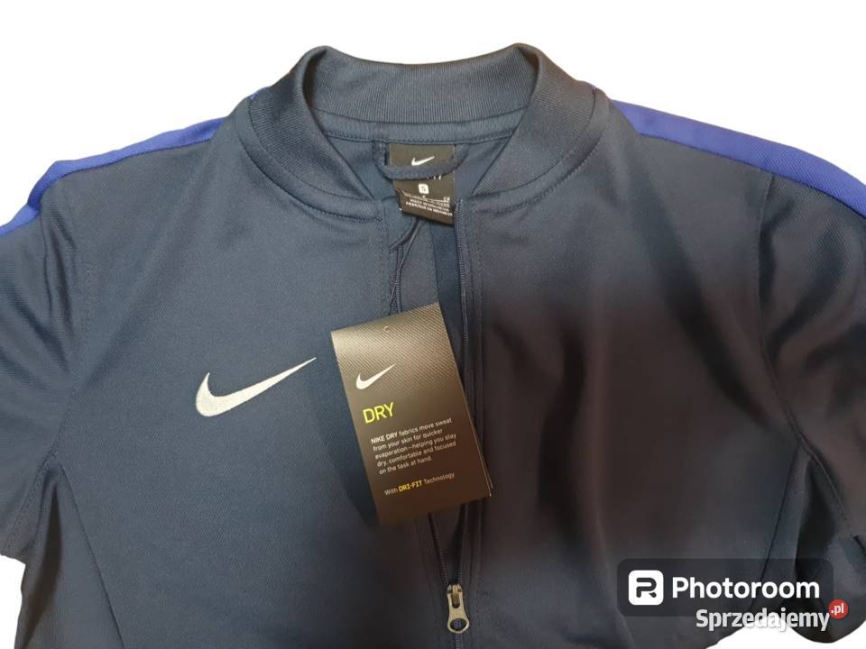 Dres dziecięcy NIKE S 128 137 Pozostałe podkarpackie Dębica