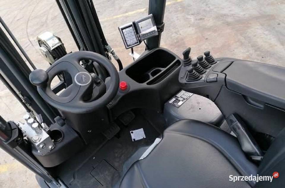 NA SPRZEDAŻ SUPER STAN Linde E1802 wózek widłowy Warszawa sprzedam