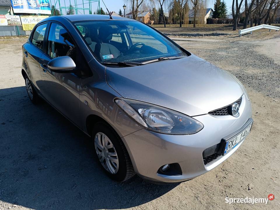 Mazda 2 niski przebieg bogata wersja Tarnobrzeg