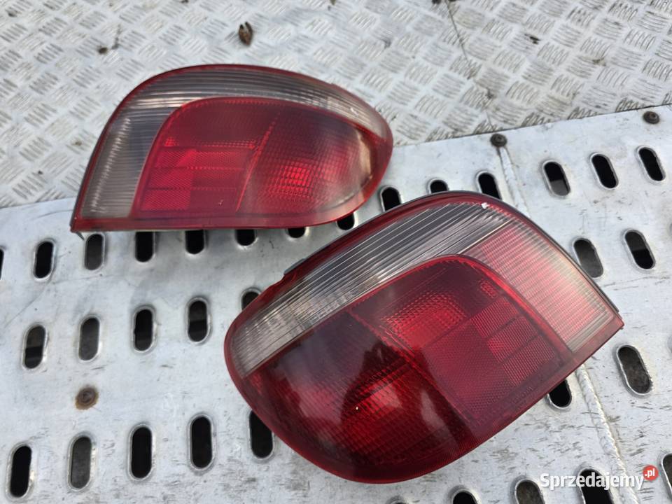Lampy toyota Yaris 1 lampa lewa prawa komplet Rzeszów