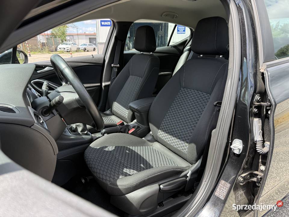 Opel Astra 12 BENZYNA Klimatyzacja Nawigacja Konin