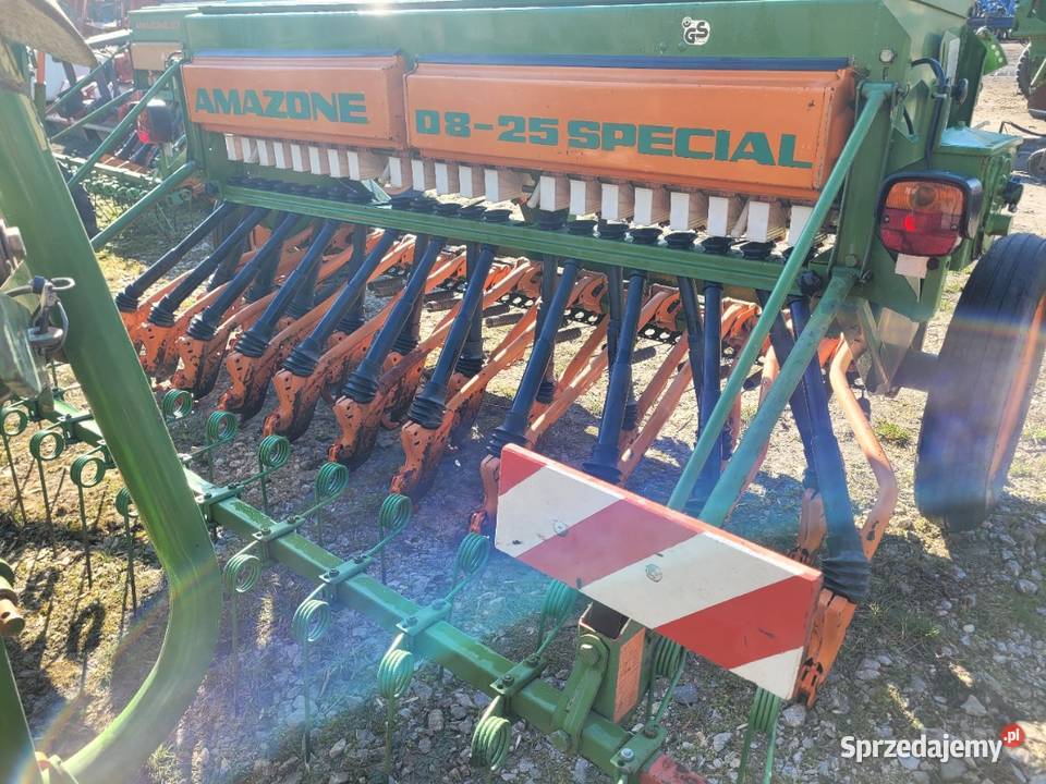 Siewnik do zboża AMAZONR D8 25m Special Amazone Przyrów