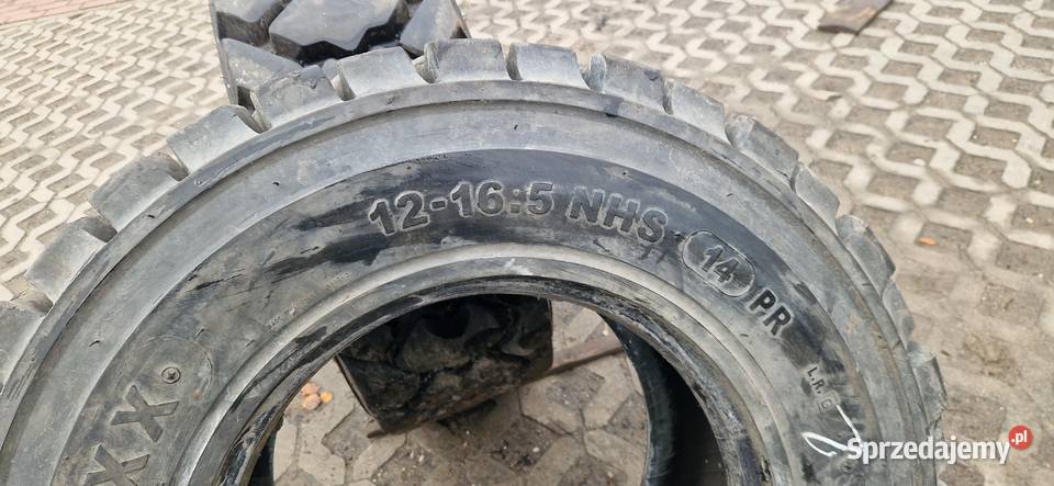 12165 30570165 BOBCAT Starco BKT 90 bieżnik 14PR Nowe Miasto Lubawskie