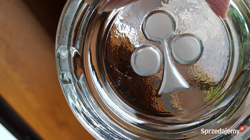 Zestaw 4 popielniczki do brydża pokera z Dąbrowa Górnicza
