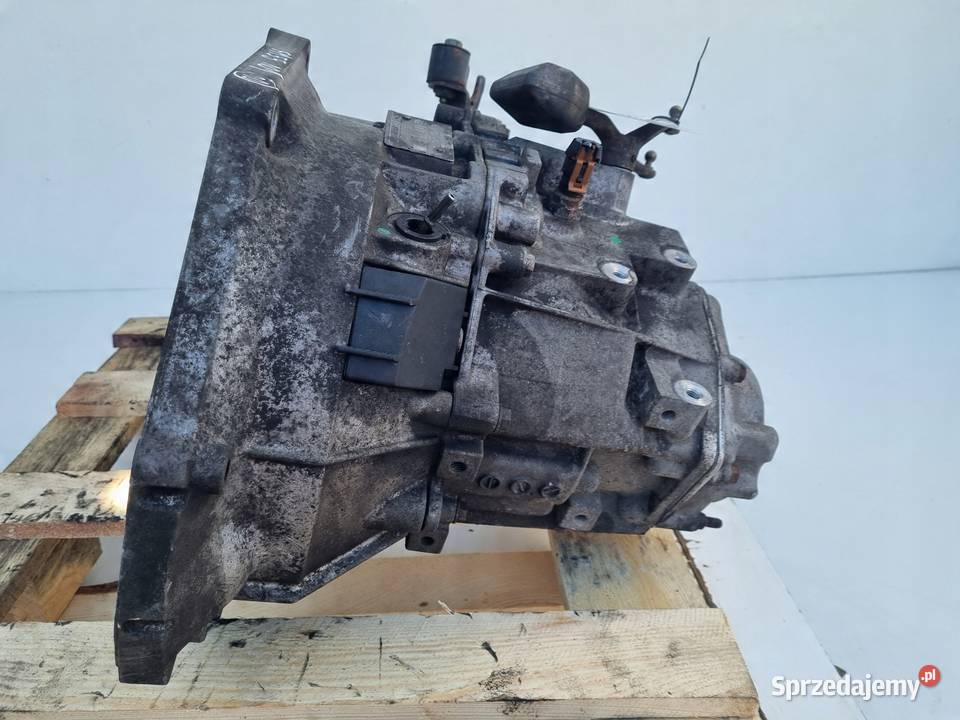 Saab 93 93 II 20 T turbo SKRZYNIA BIEGÓW Janów