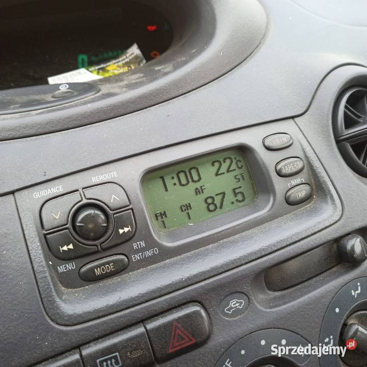 Toyota Yaris I 1 wyświetlacz radia panel osobowe łódzkie Sieradz