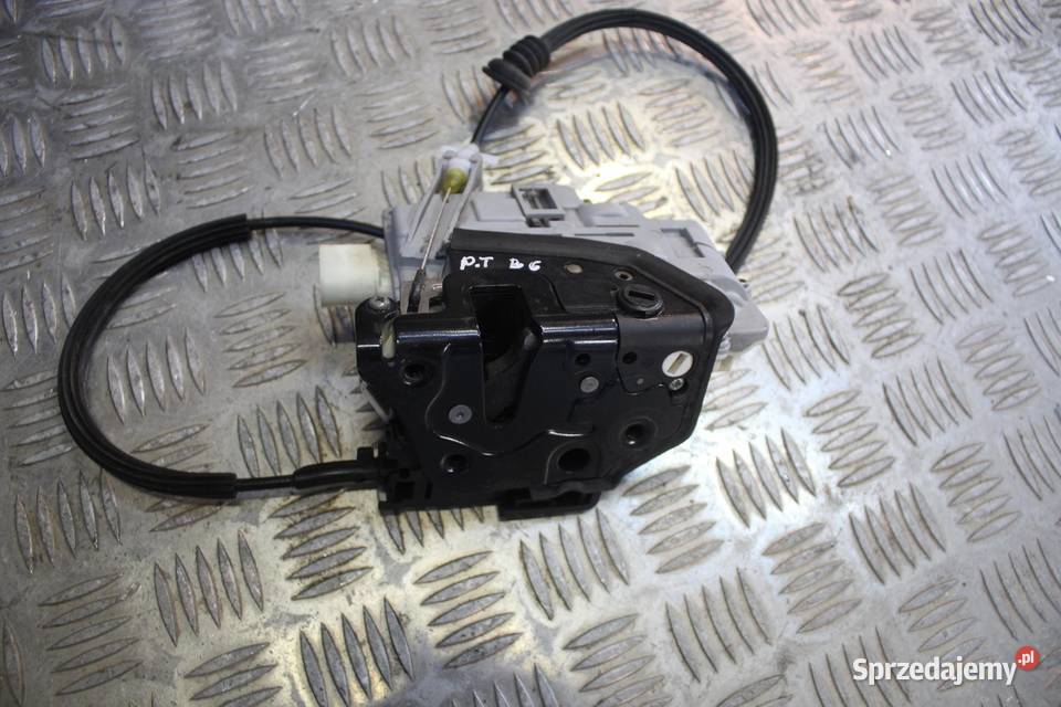 ZAMEK DRZWI PRAWY TYŁ 9PIN VW PASSAT B6