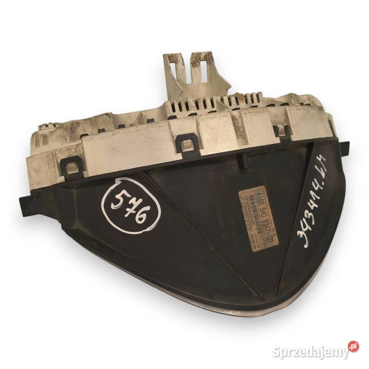 LICZNIK ZEGARY A1685402347 Mercedes W168 14 16 sprzedam