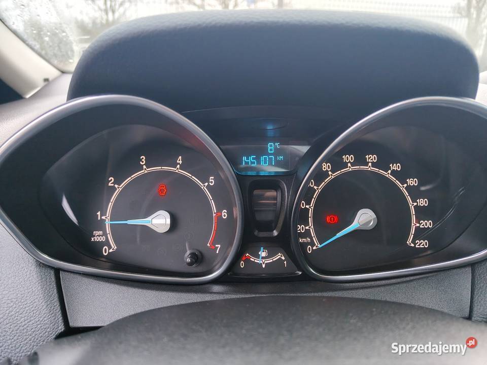 Ford B z Niemiec ASO Ford panorama bezkluczykowe klimatyzacja Mikołajówek