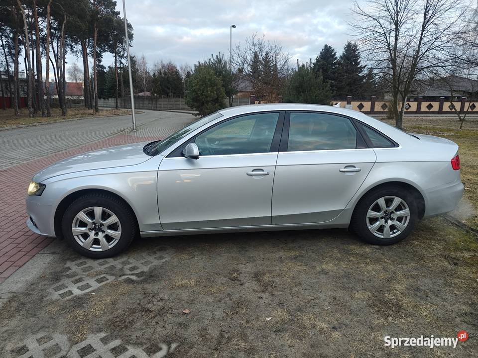 Audi A4 b8 18 tfsi mały przebieg 120KM Nowa Sól
