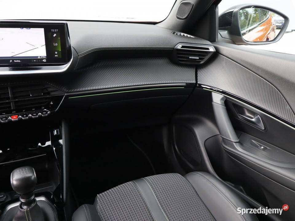 Peugeot 2008 12 PureTech przyciemniane szyby śląskie Katowice