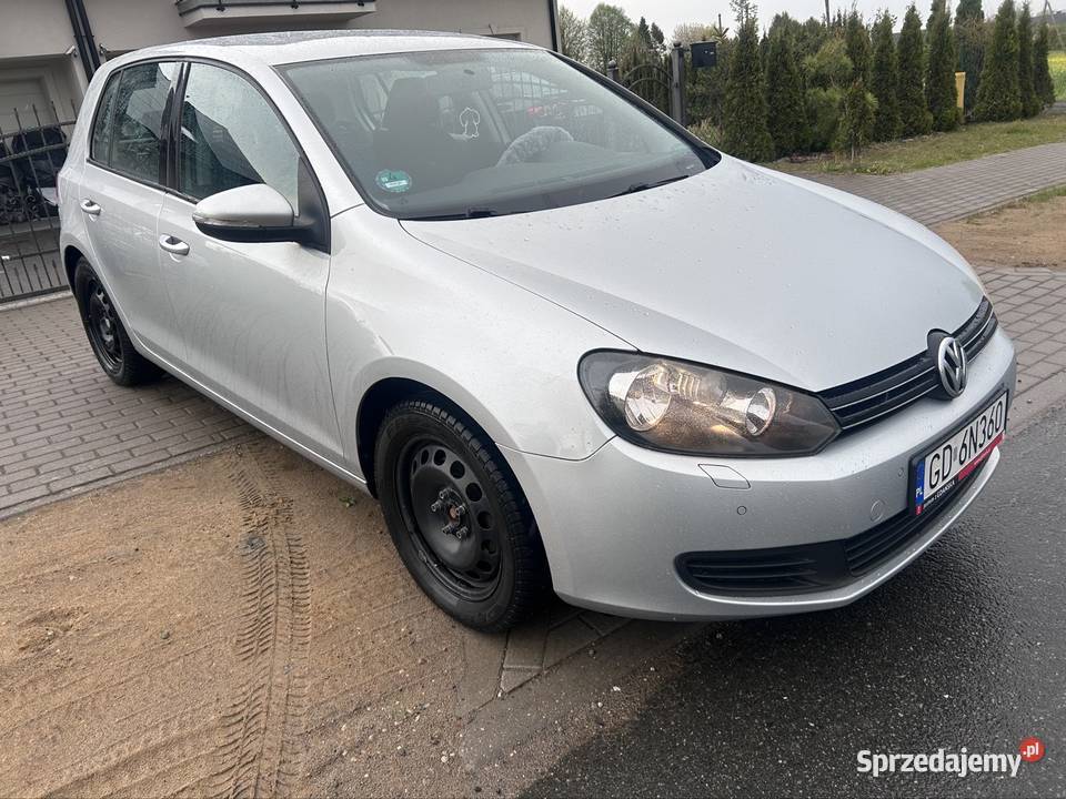 VW Golf 6 z gazem dwoma kpl kół Dobrzewino