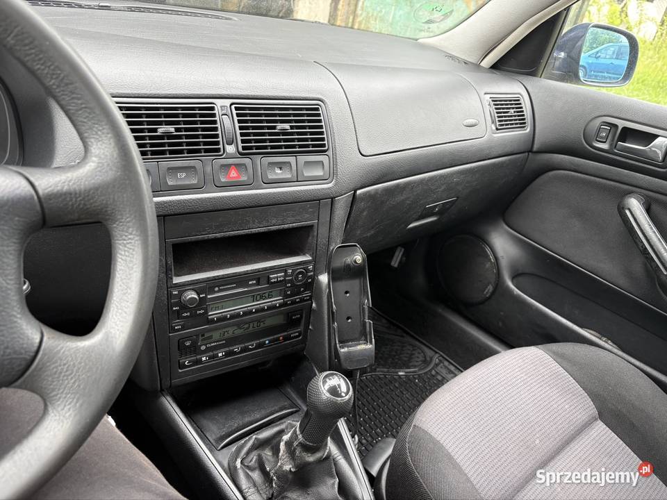 Volkswagen golf 4 benzyna 16 Gozdnica