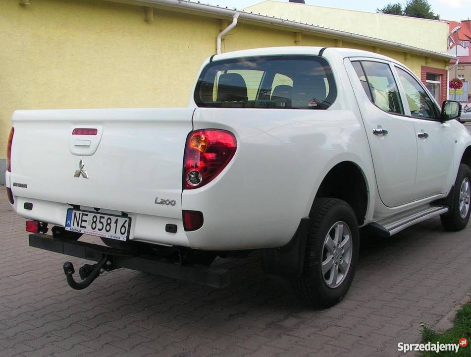 Mitsubishi l200 2011