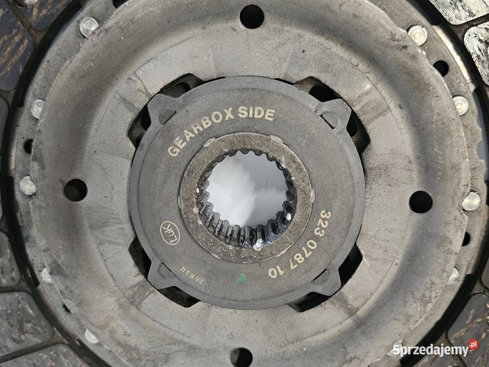 BMW 3 5 20 D N47D20C 184 EURO 5 sprzęgło tarcza świętokrzyskie