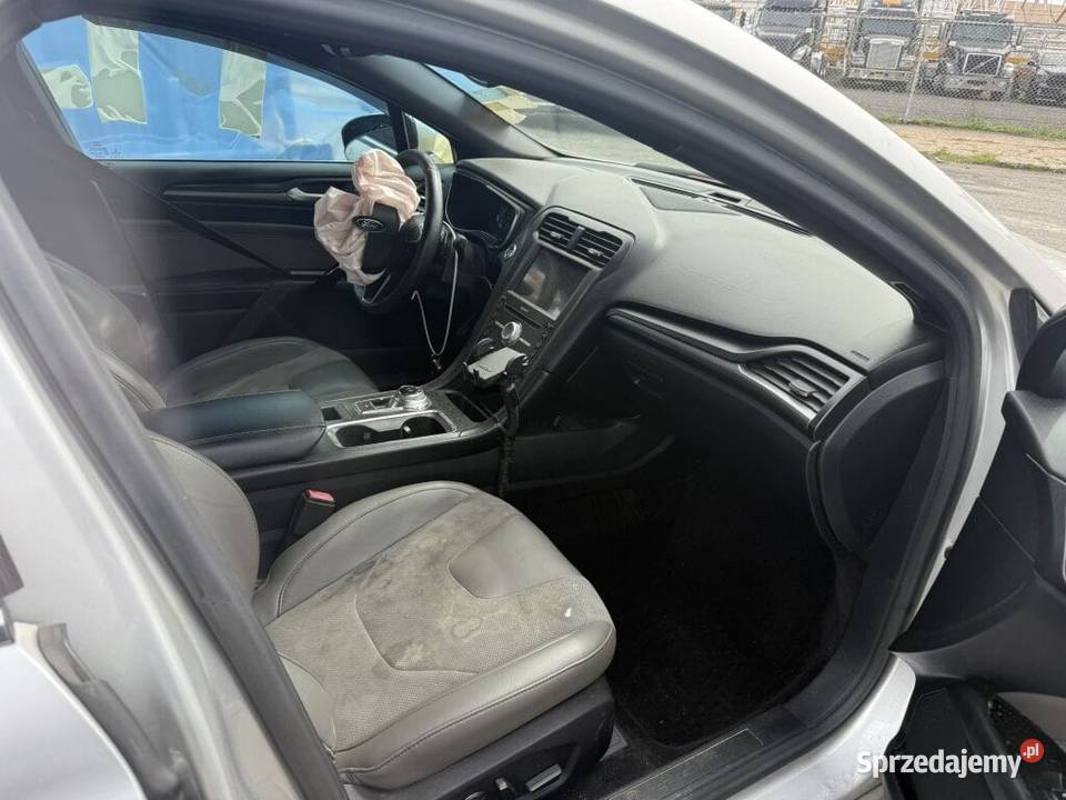 Ford Mondeo Fusion MK5 SPORT 27 AWD 325 koni w Żórawina