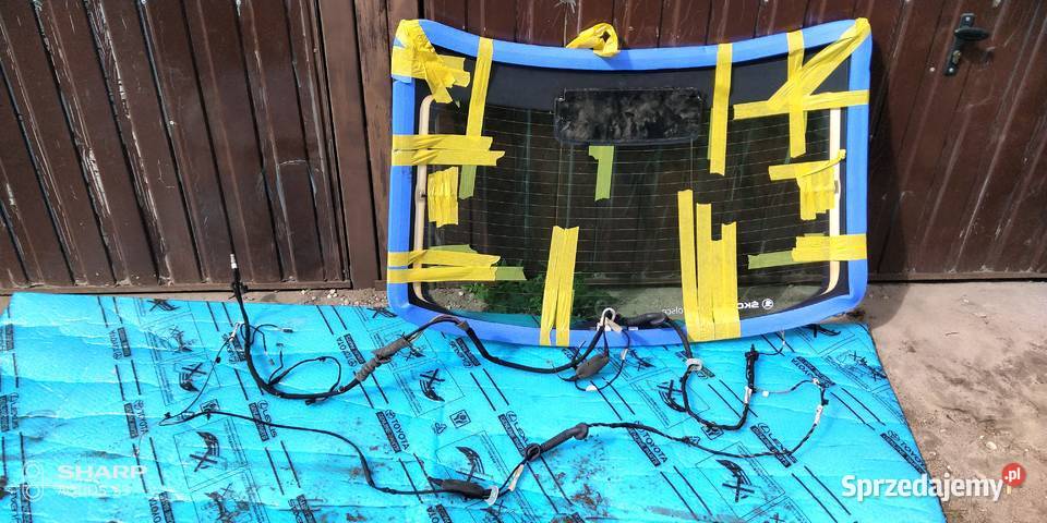 Skoda Rapid Seat toledo 201219 szyba Tylnia Łódź