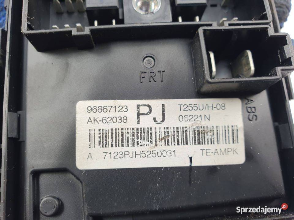 SKRZYNKA BEZPIECZNIKÓW CHEVROLET AVEO 96867123 sprzedam