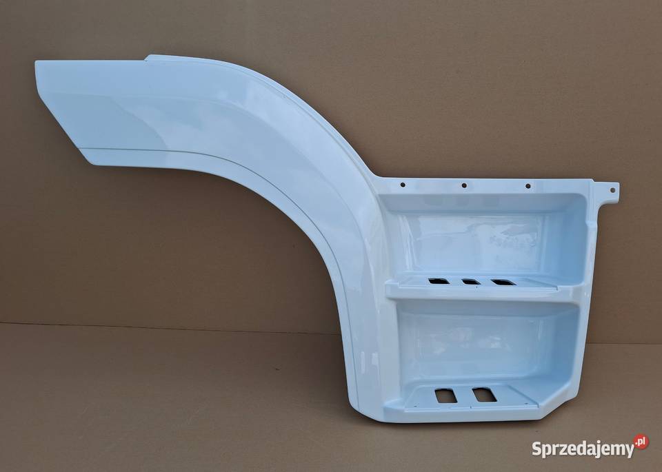 MERCEDES ATEGO EURO 6 STOPIEŃ STOPNICA PRAWA Bieleń