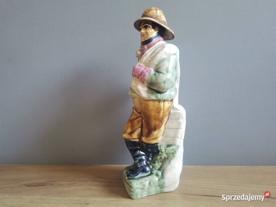 Stara figurka karafka Rybak porcelana Zagórski i Porcelana i szkło Siemianowice Śląskie
