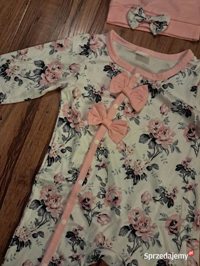 nowe ubranko niemowlaka na 69 miesięcy na wzrost świętokrzyskie Sandomierz sprzedam