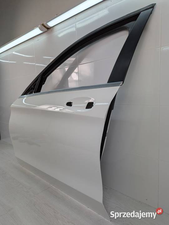 DRZWI LEWY PRZÓD MERCEDES C200 A20572210 W205 Białystok