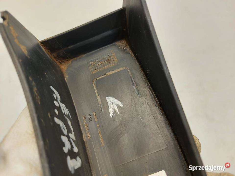 SKODA Enyaq 5LA iV85 Osłona progu tył prawa