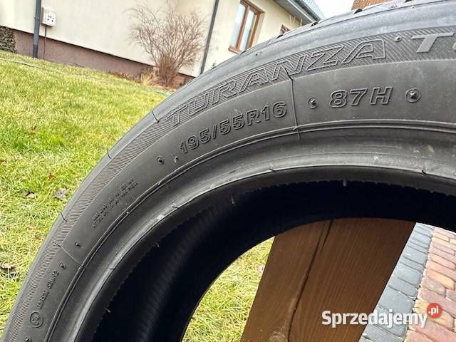 19555 R16 Bridgestone komplet prawie nowe Książenice