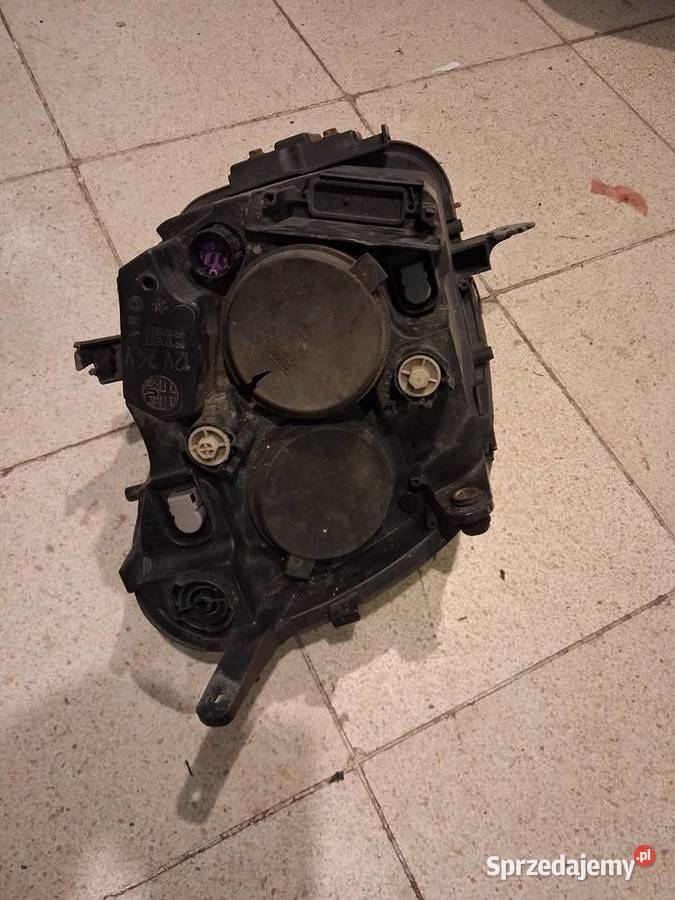 Alfa Romeo Mito lampa prawa przednia zwykla 0818 Stalowa Wola