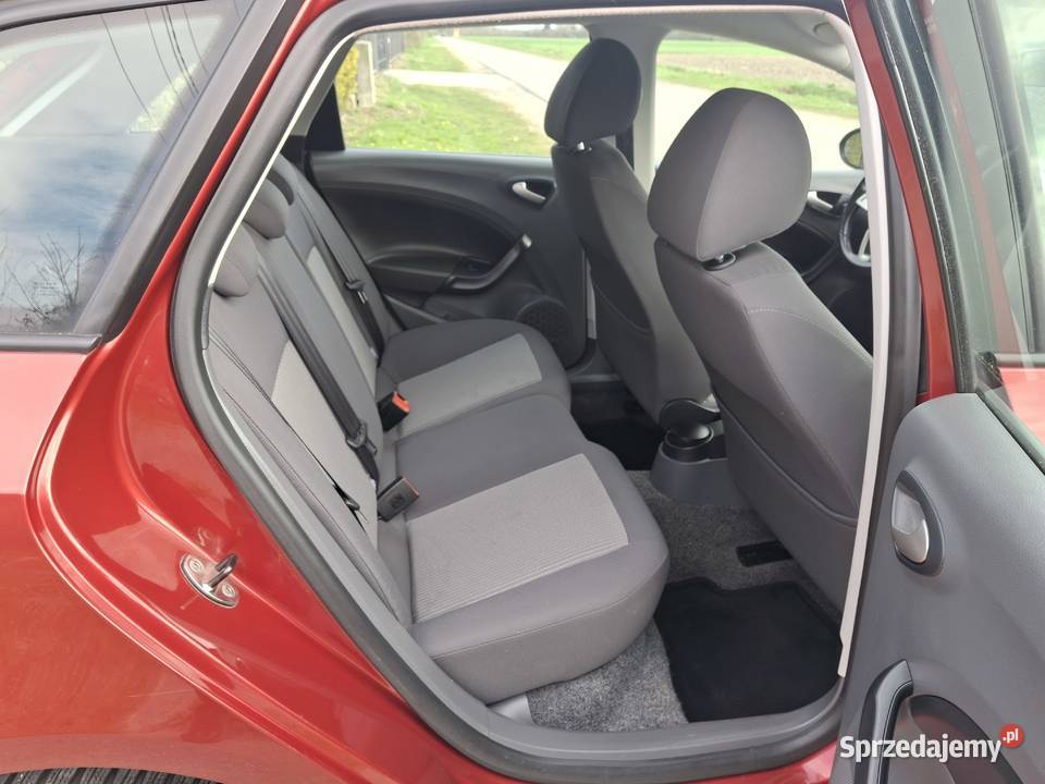 SEAT Ibiza IV przebieg 81000 BEZWYPADKOWY nieuszkodzony Ibiza Łódź