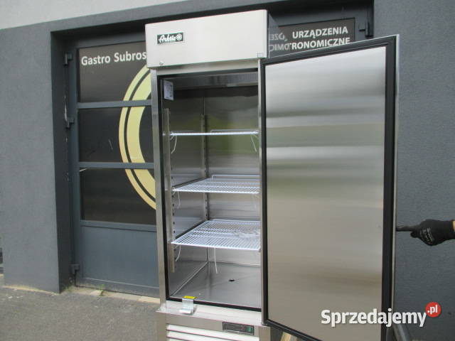 Szafa chłodnicza HENDI 1drzwiowa 580 l 232729