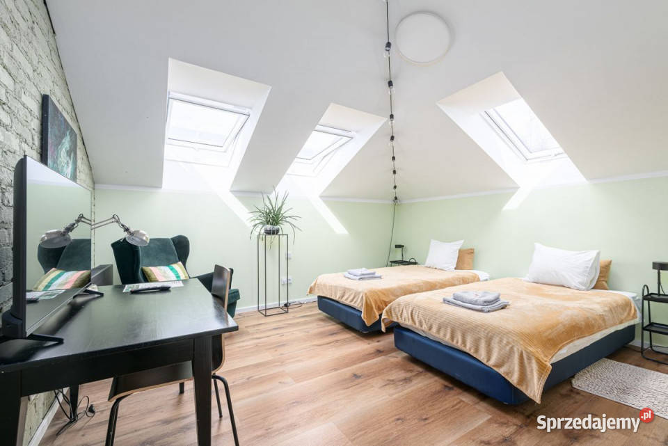 Sprzedam dom wolnostojący 380m2 Łomianki sprzedam