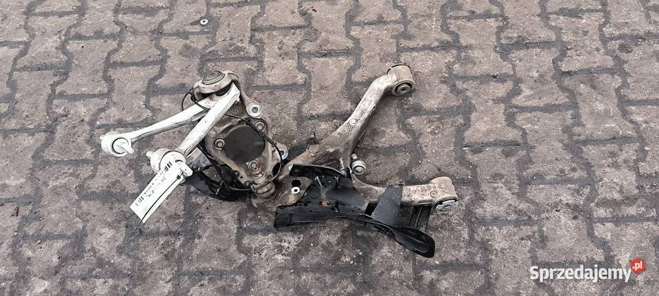 ZWROTNICA PRAWA PRZÓD CHEVROLET CORVETTE C7 Lipno