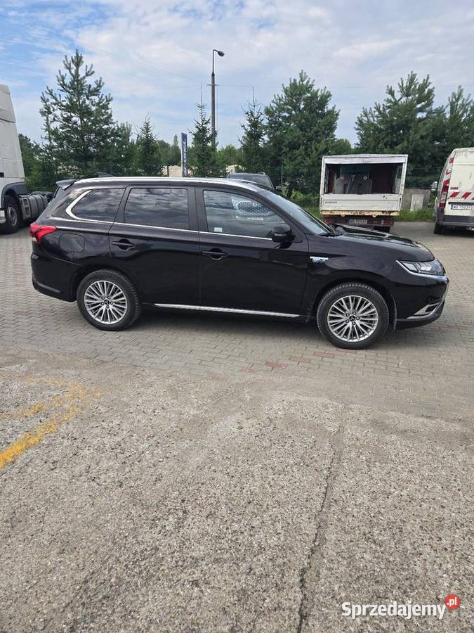 Mitsubishi 24 Outlander Plugin Hybrid Białystok