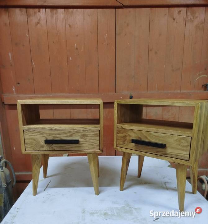 Szafka nocna z litego drewna dębowego Postolice